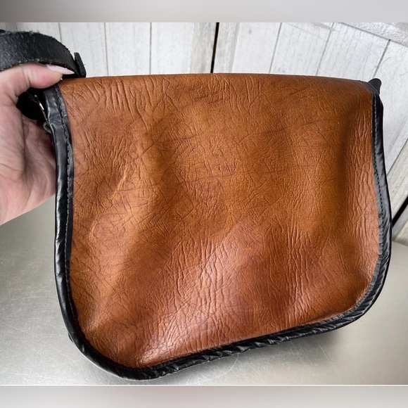 Duluth Pack Medium Crossbody Purse Real Bison Leather USA Made Shoulder Bag - Picture 4 of 9